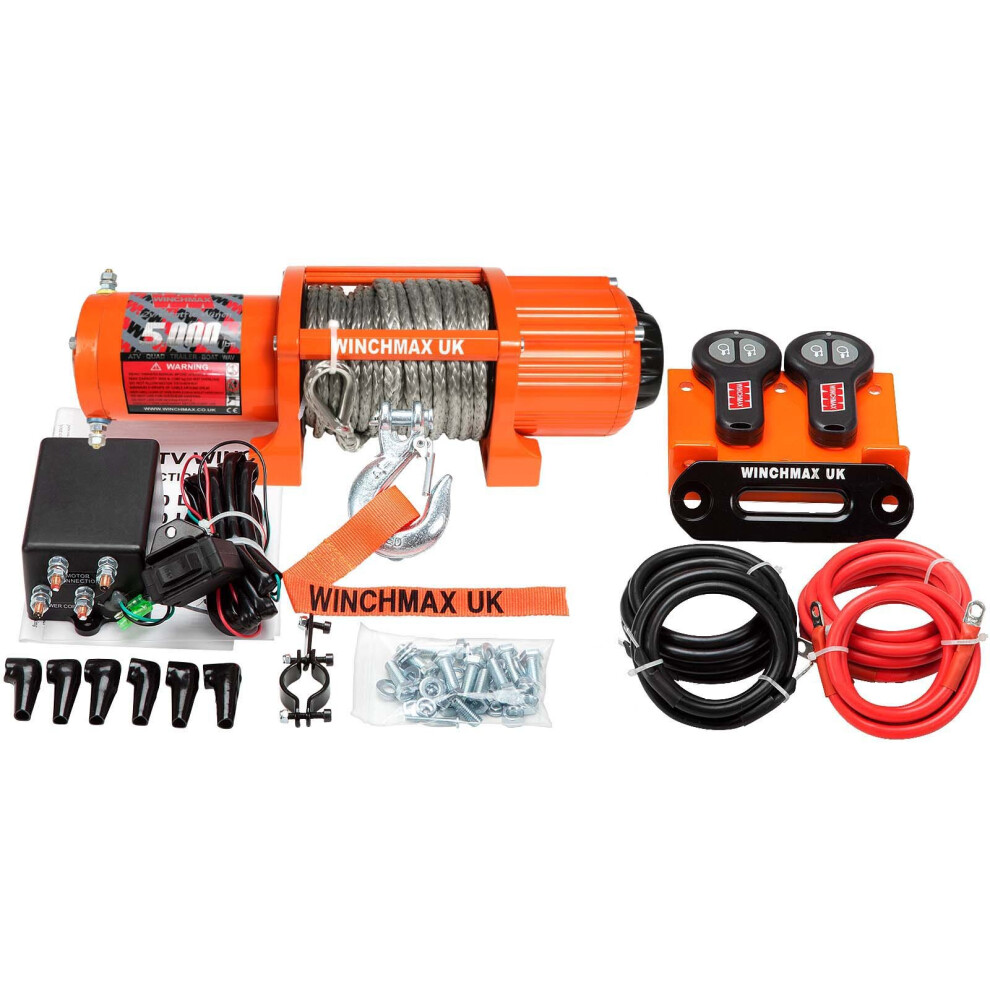 5,000lb 12V Winch. 15.5m x 5mm Dyneema Rope.  5,000lb 12V Winch. 15.5m x 5mm Dyneema Rope.